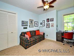 512 HUNTERS GLEN LANE - Photo 10