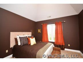 21 Nader Avenue - Photo 12