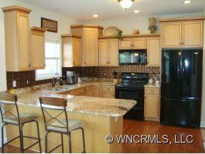 230 Rivercrest Boulevard - Photo 4