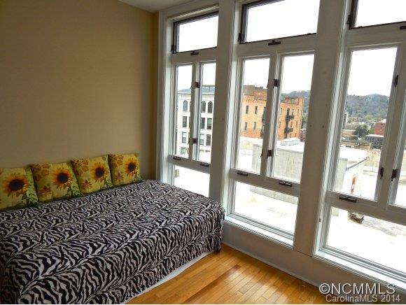 21 Battery Park - 608 - Photo 17