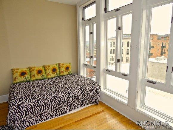 21 Battery Park - 608 - Photo 18