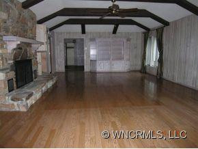 521 Azalea Ln - Photo 5