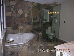521 Azalea Ln - Photo 7