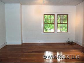 211 Charlotte Street - Photo 13