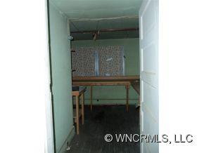 211 Charlotte Street - Photo 20