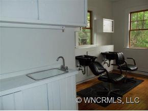 211 Charlotte Street - Photo 4