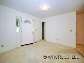 507 LYNDHURST DRIVE - Photo 4