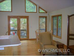 297 GORDON DRIVE - Photo 8