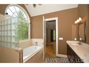 226 Rambling Creek Drive - Photo 12