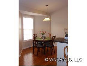 110 Tailfeather Lane - Photo 3