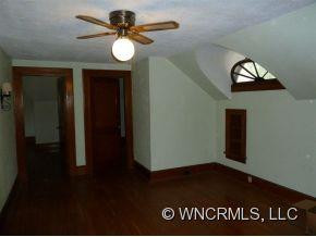 43 Pennsylvania Avenue - Photo 7