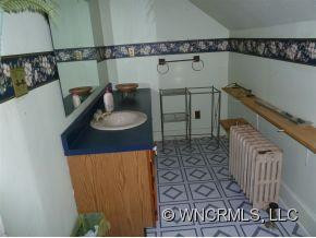 43 Pennsylvania Avenue - Photo 10