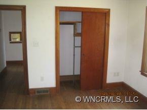  - Photo 6
