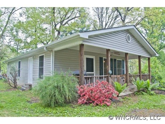 51 Laurel Loop