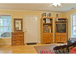 51 Laurel Loop - Photo 3