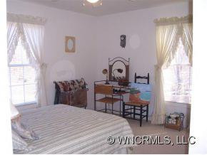 436 Moss Road - Photo 14