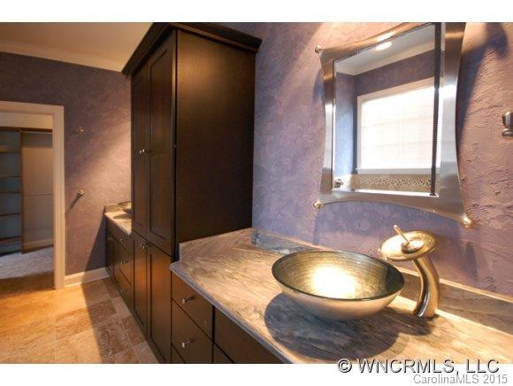 1605 Olmsted - Photo 11