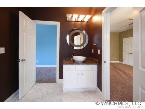 1605 Olmsted - Photo 19