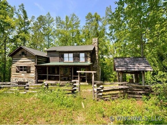 150 S. SUMMIT RIDGE ROAD