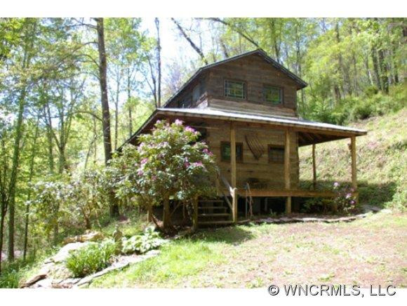712 Deacon Road