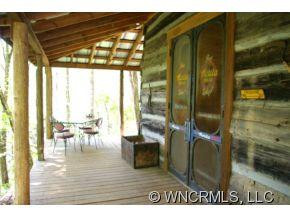 712 Deacon Road - Photo 4