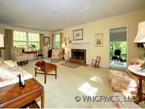 400 Kimberly Avenue - Photo 2