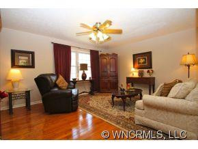 208 Fernwood Lane - Photo 6