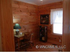 135 Sweetbriar Road South - Photo 8