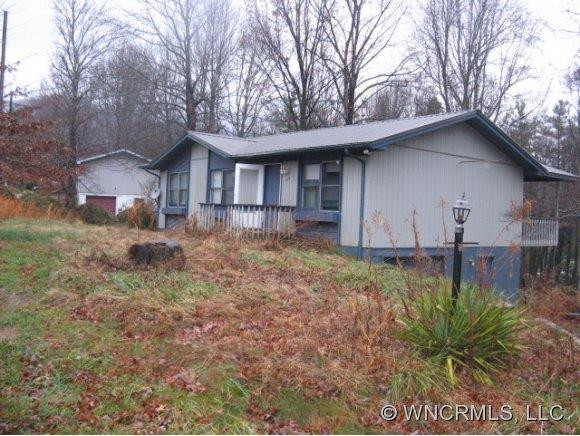 319 Log Cabin Rd