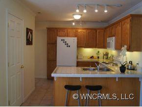 206 Waters Edge Drive - Photo 7