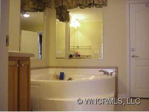 200 Flowering Cove - Photo 5