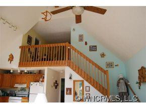 21 STAR CREST DR - Photo 8
