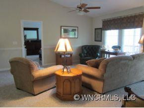 493 Spring Hill Rd - Photo 2