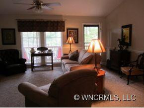 493 Spring Hill Rd - Photo 3