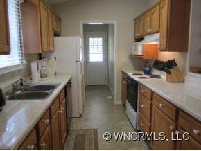 493 Spring Hill Rd - Photo 4