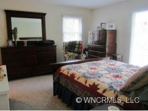 493 Spring Hill Rd - Photo 5