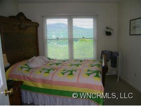 333 Thorncrest Drive - Photo 13