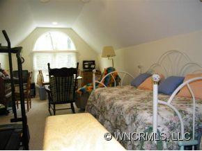 333 Thorncrest Drive - Photo 14