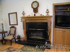 333 Thorncrest Drive - Photo 4