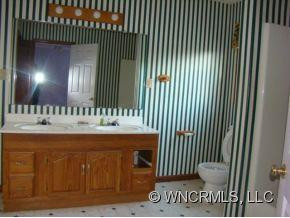 503 West Chestnut - Photo 6