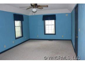 53 Bear Run Drive - Photo 2