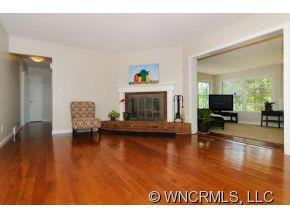 212 Timberlane Drive - Photo 8