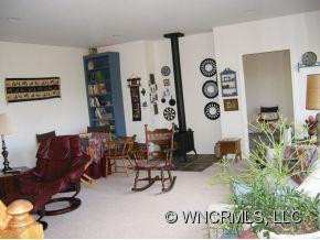 422 Three Mile Knob Rd. - Photo 11