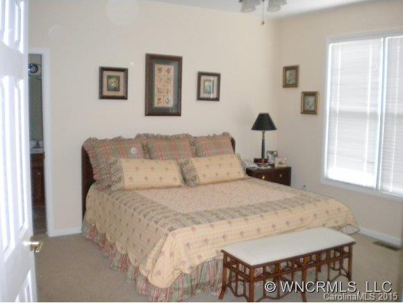 947 PRESIDENTIAL DRIVE - Photo 9