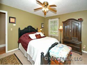 139 STRADLEY MOUNTAIN RD - Photo 7