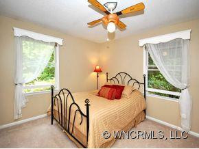 139 STRADLEY MOUNTAIN RD - Photo 9
