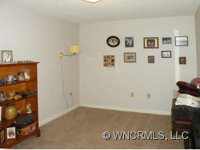 86 Fox Run Drive - Photo 16