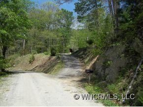1904 Shelton Laurel Road - Photo 9