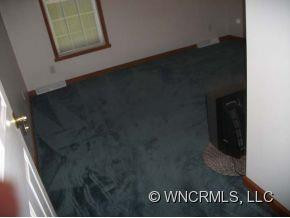 690 Greenhill Farms Drive - Photo 5