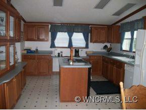 690 Greenhill Farms Drive - Photo 10